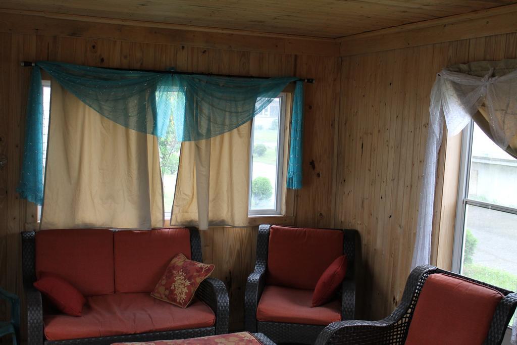 Auberge Chez Caro Sacre-Coeur Εξωτερικό φωτογραφία
